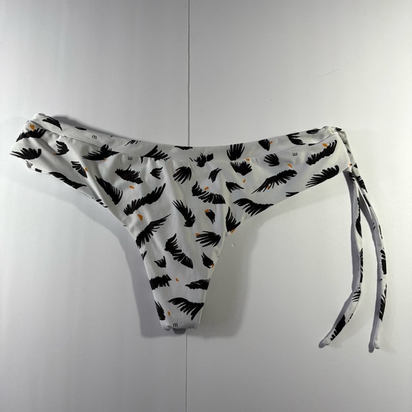 Morena Swim Bottoms White Black Bird Wing Brazilian Thong Scrunched Back L Bikin - Picture 2 of 10